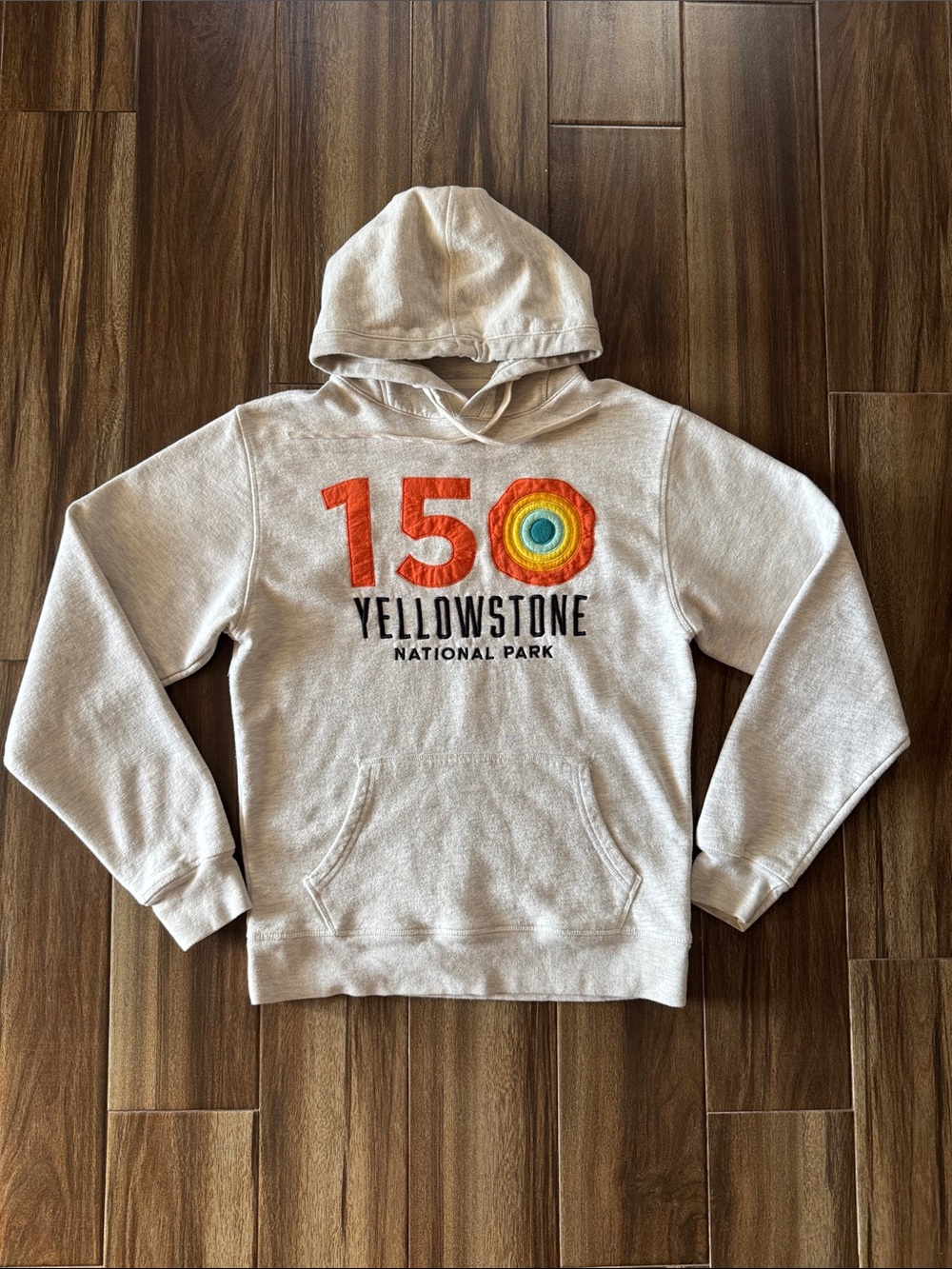 Yellowstone National Park 150 Anniversary Hooded Sweatshirt Medium
